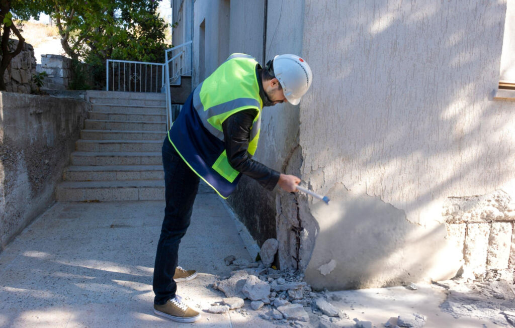 Retaining Wall Repair in Miami Beach, FL